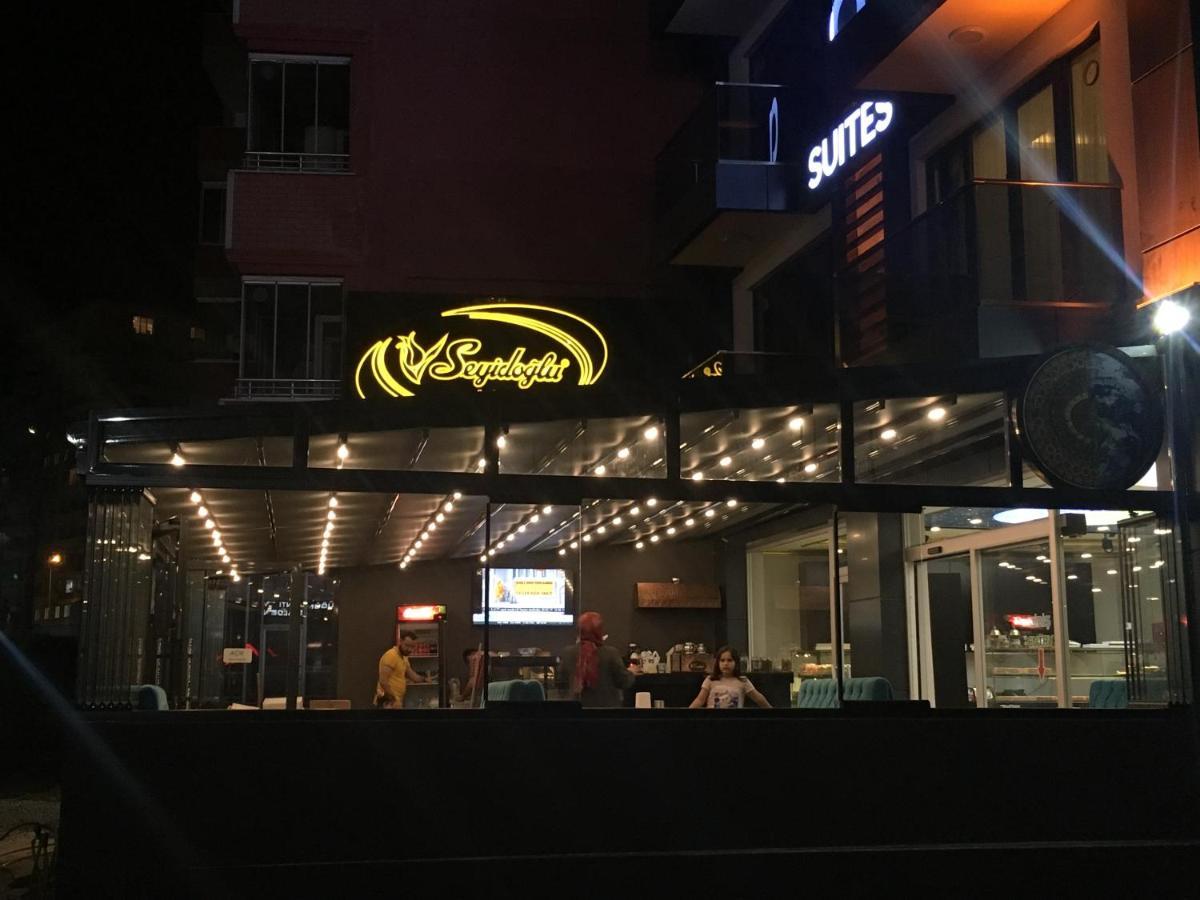 Vera Otel *
